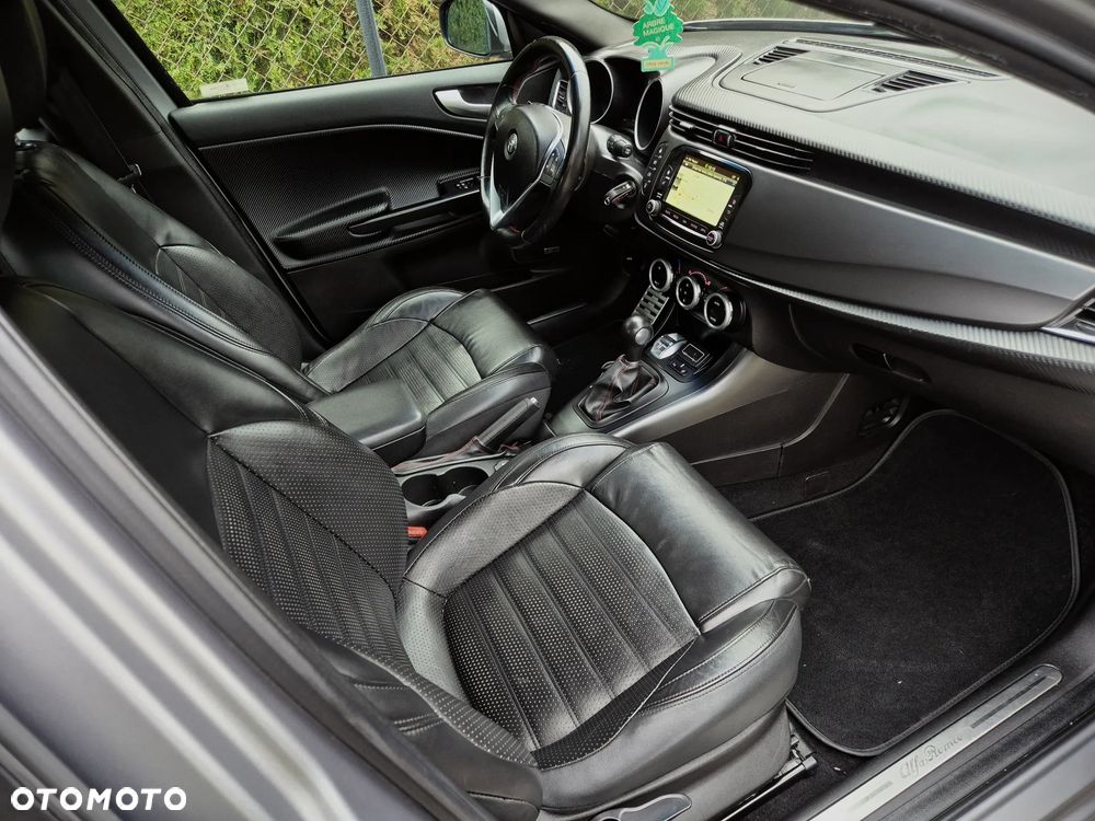 Alfa Romeo Giulietta 2.0 JTDM 16V TCT Super - 14