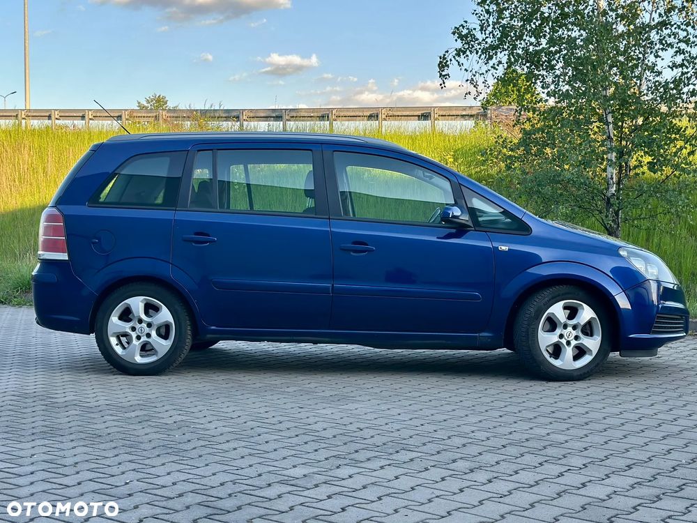 Opel Zafira 2.0 T Elegance - 3
