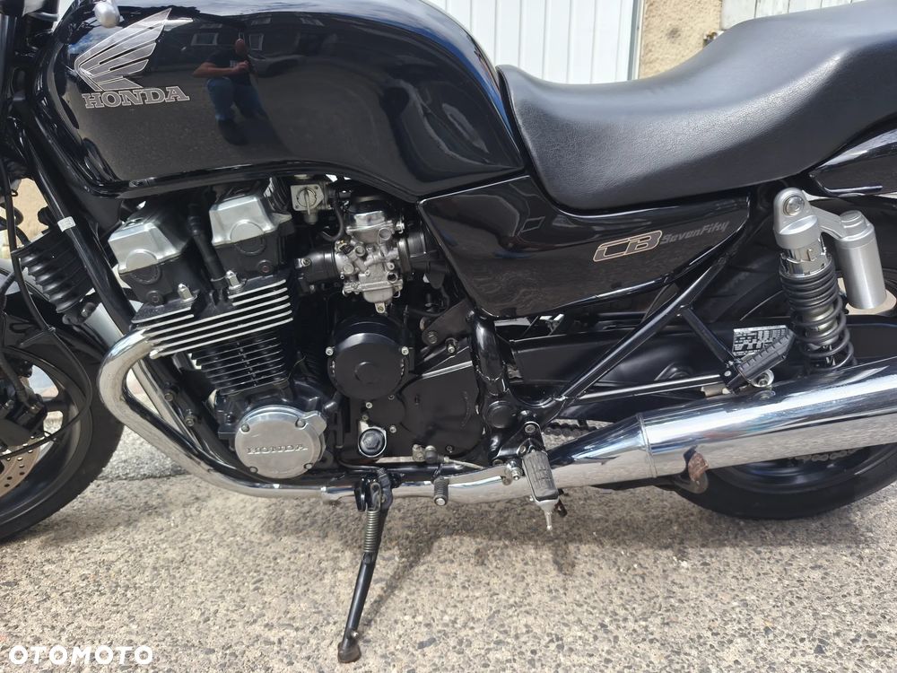 Honda CB - 14