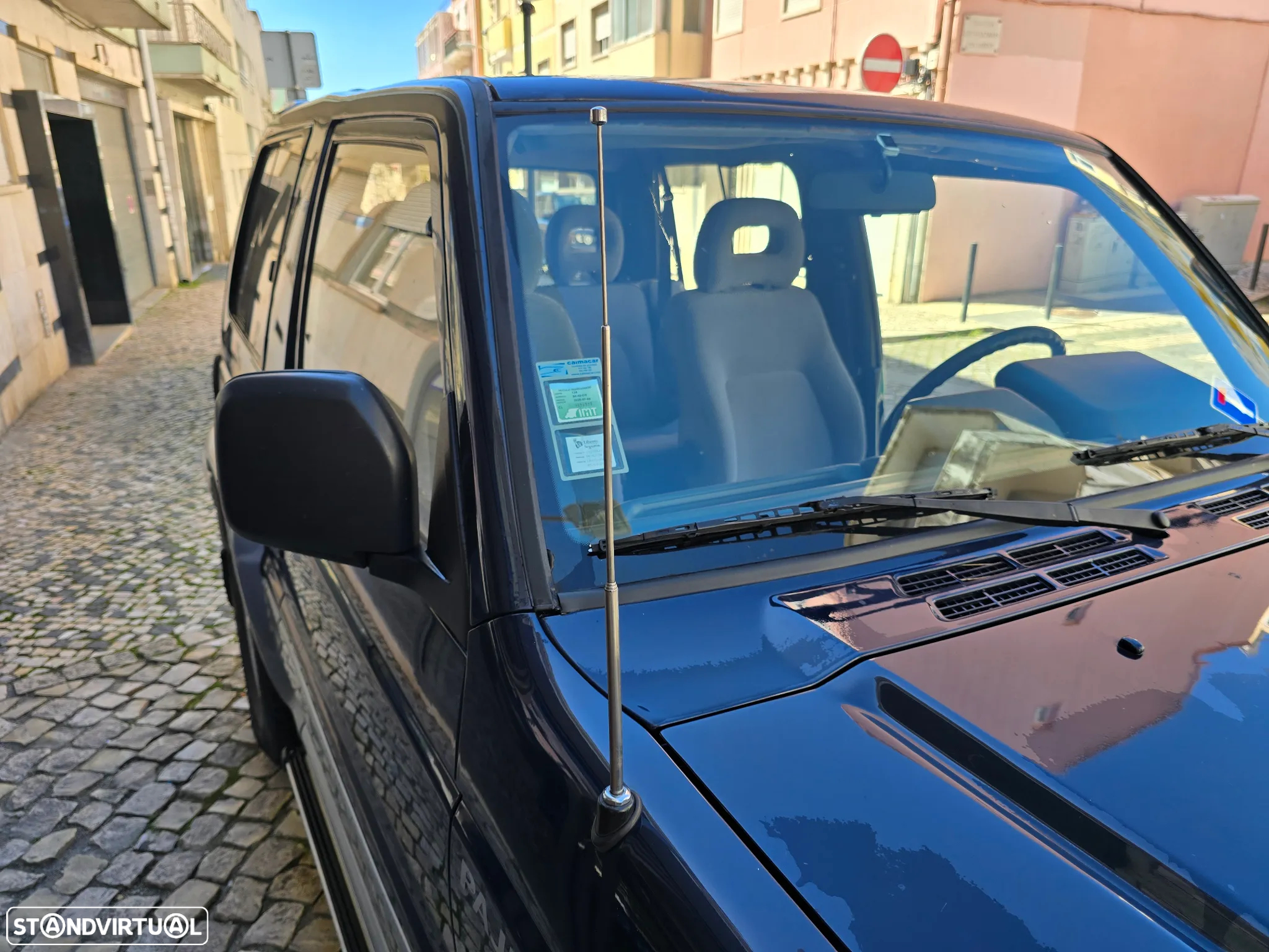 Mitsubishi Pajero 2.5 TDi GLS - 26