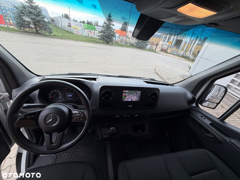 Mercedes-Benz SPRINTER - 9