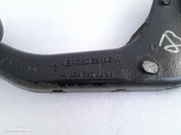 Apoio / Suporte Diferencial Mercedes-Benz Vito / Mixto Caixa (W639) - 4