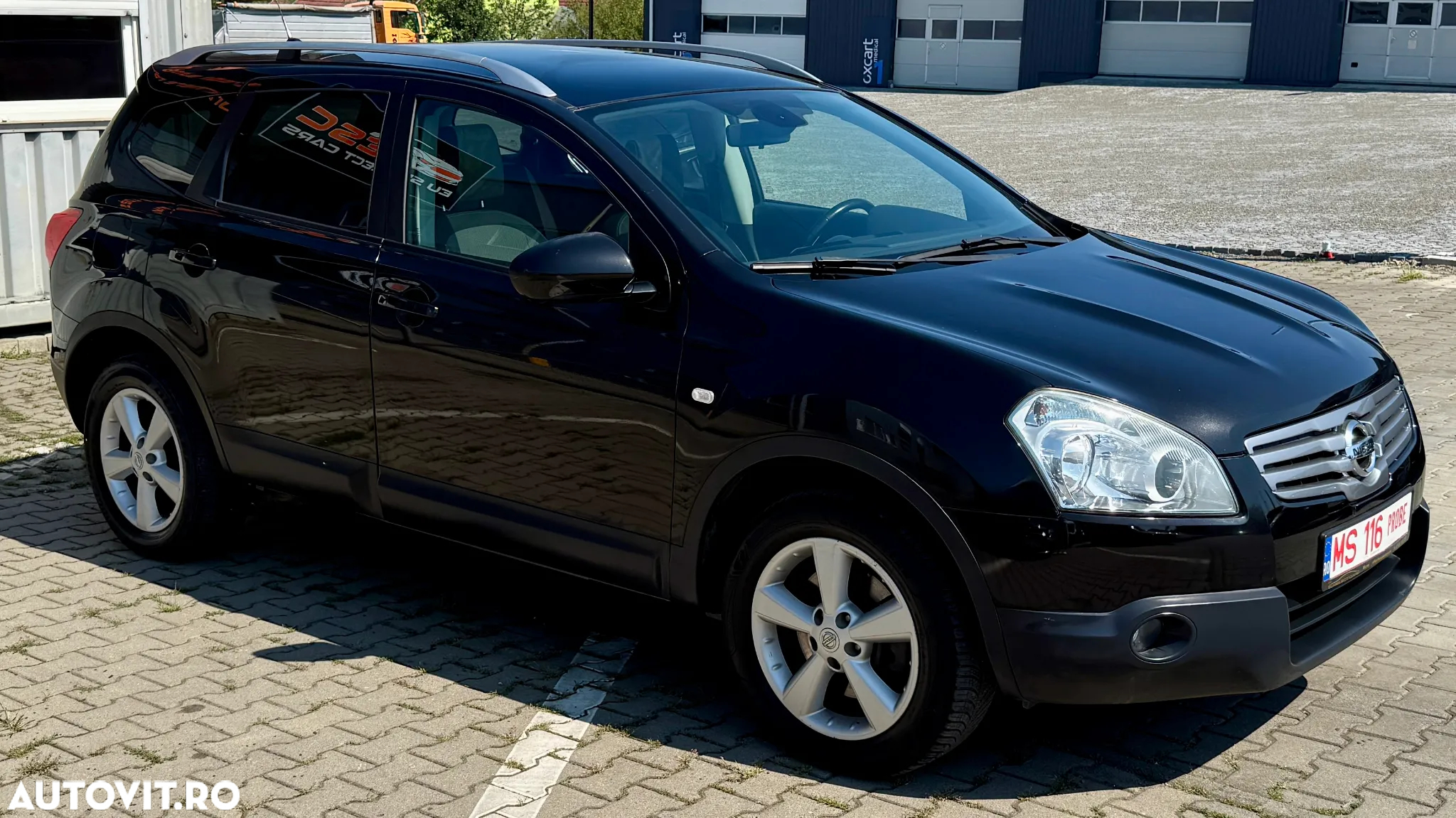 Nissan Qashqai+2 2.0 dCi DPF Tekna - 2