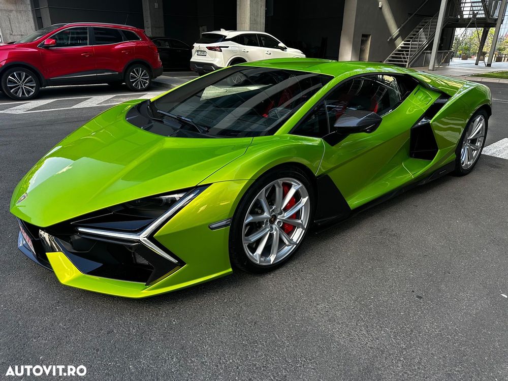Lamborghini Revuelto - 19