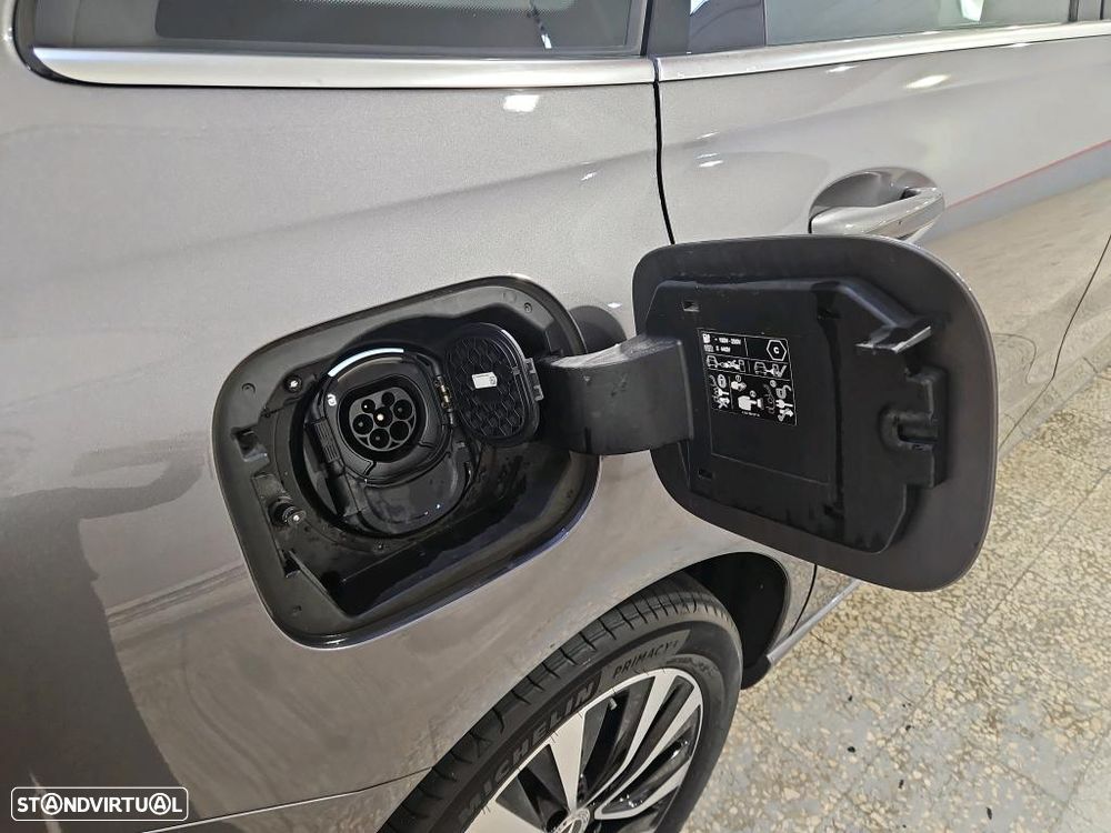 Mercedes-Benz B 250 e Style Plus - 10