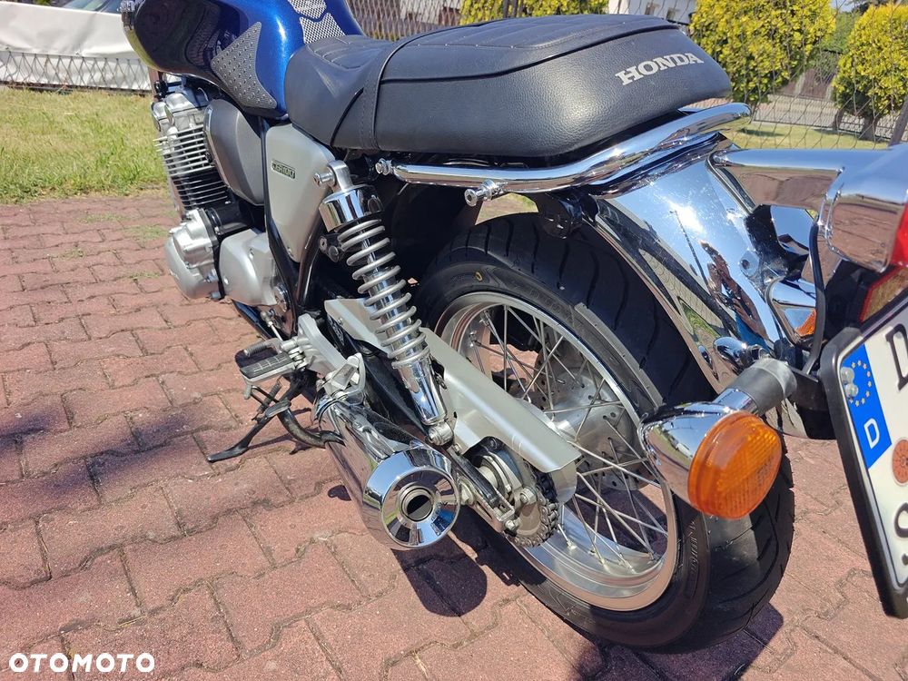 Honda CB - 26