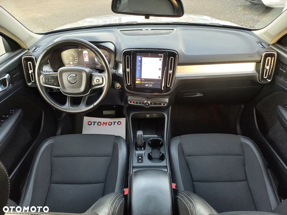 Volvo XC 40 D3 Momentum - 22
