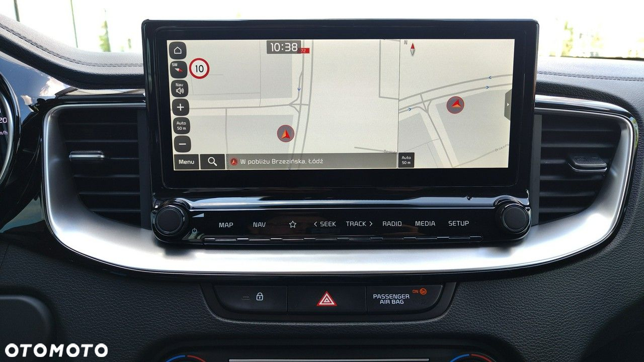 Kia Ceed - 26
