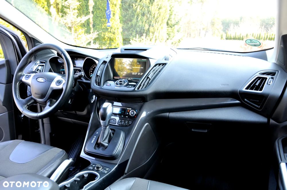 Ford Kuga 2.0 TDCi 4x4 Titanium - 22