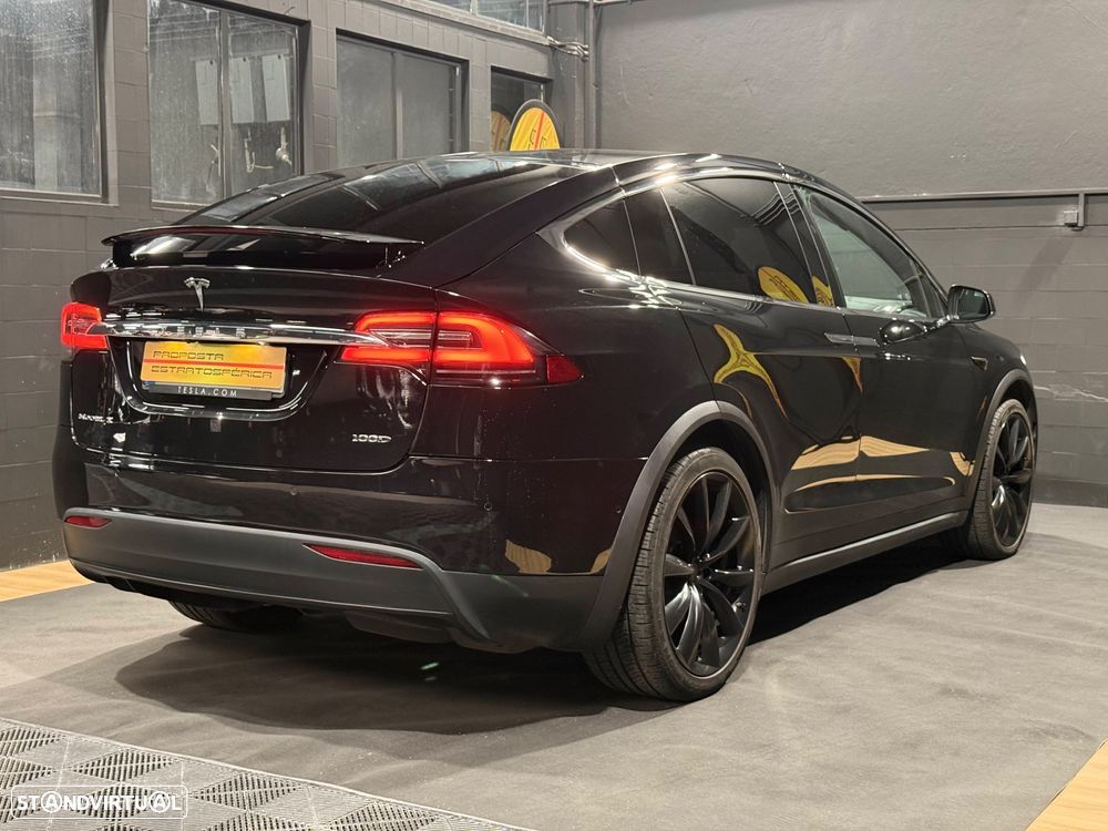 Tesla Model X 100D - 4