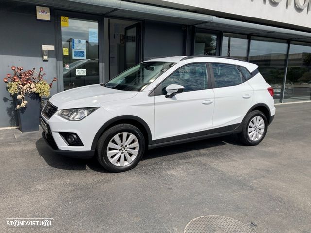 SEAT Arona 1.6 TDI Reference — fotografia 5