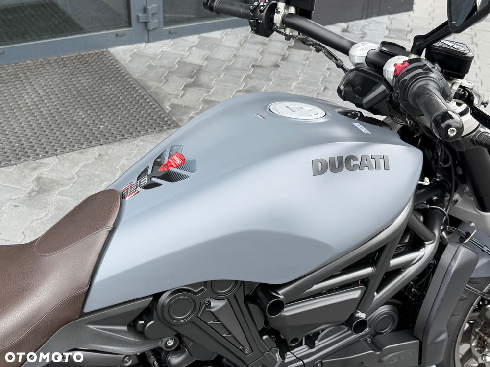 Ducati Diavel - 11