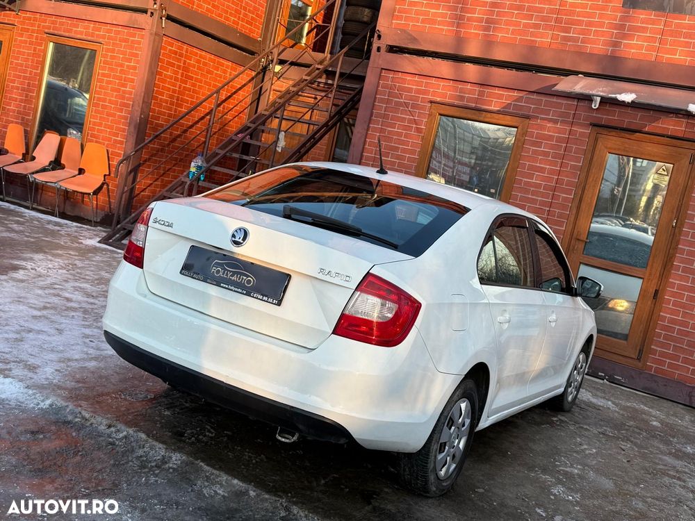 Skoda RAPID - 27