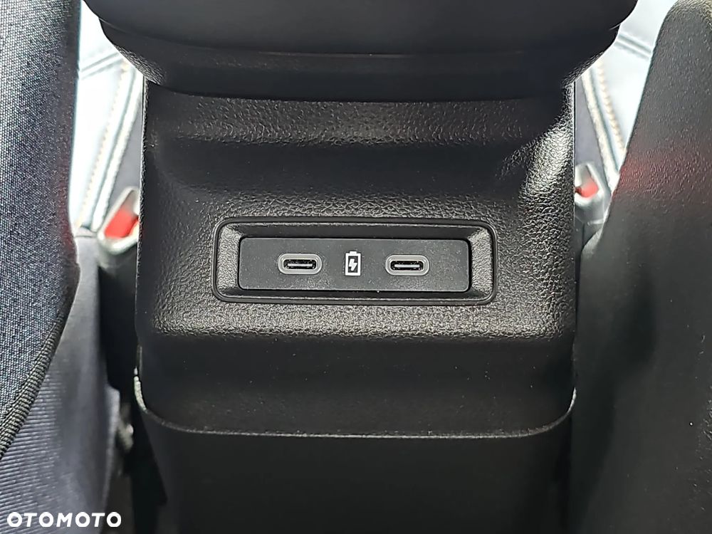 Renault 4 E-Tech 52kWh Comfort Range Techno - 29