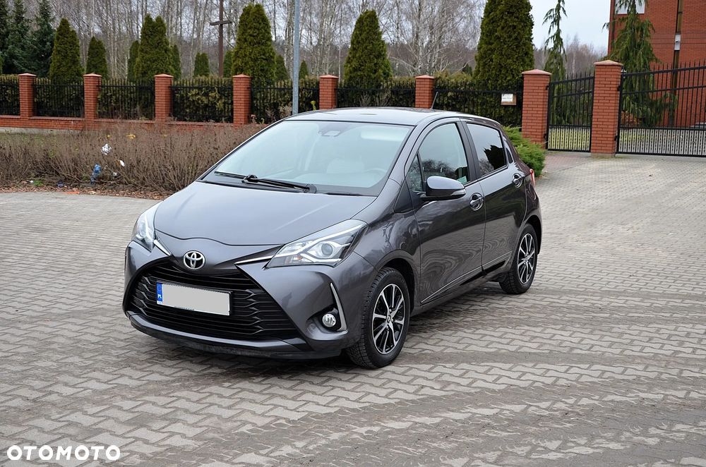 Toyota Yaris 1.5 Premium - 29