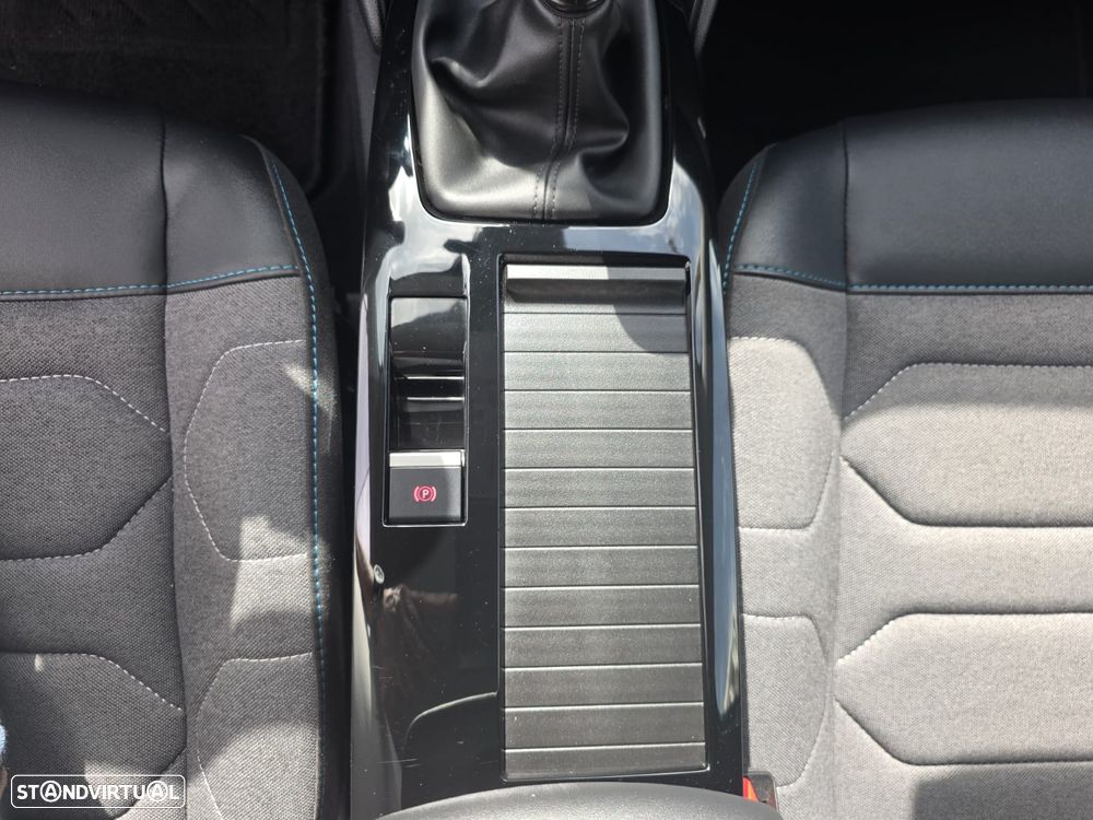 Citroën C4 1.2 PureTech Plus - 10