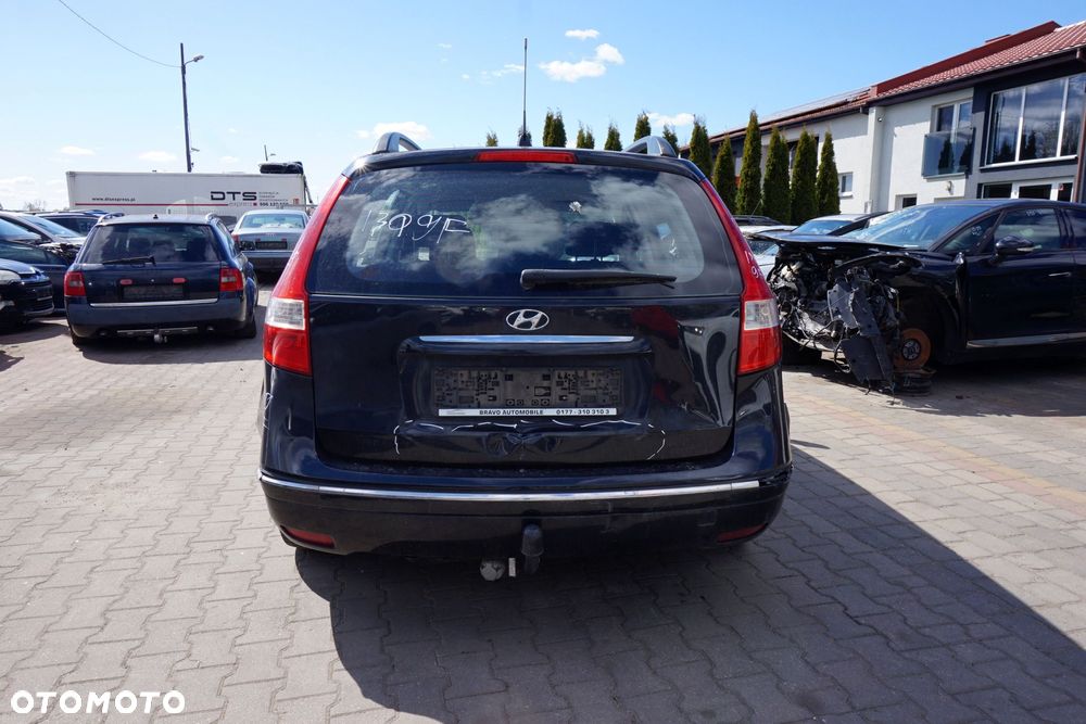 HYUNDAI I30 I KOMBI 2008 9F 1.6 CRDI D4FB 0KM SZARY na części - 4