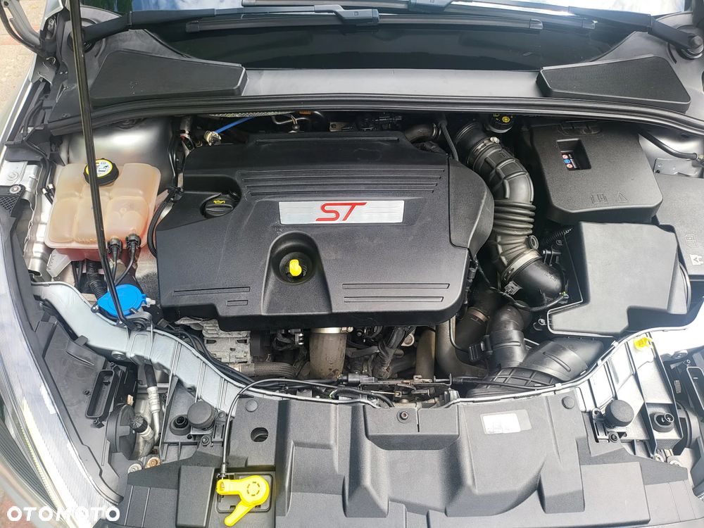 Ford Focus 2.0 TDCi ST-2 - 40