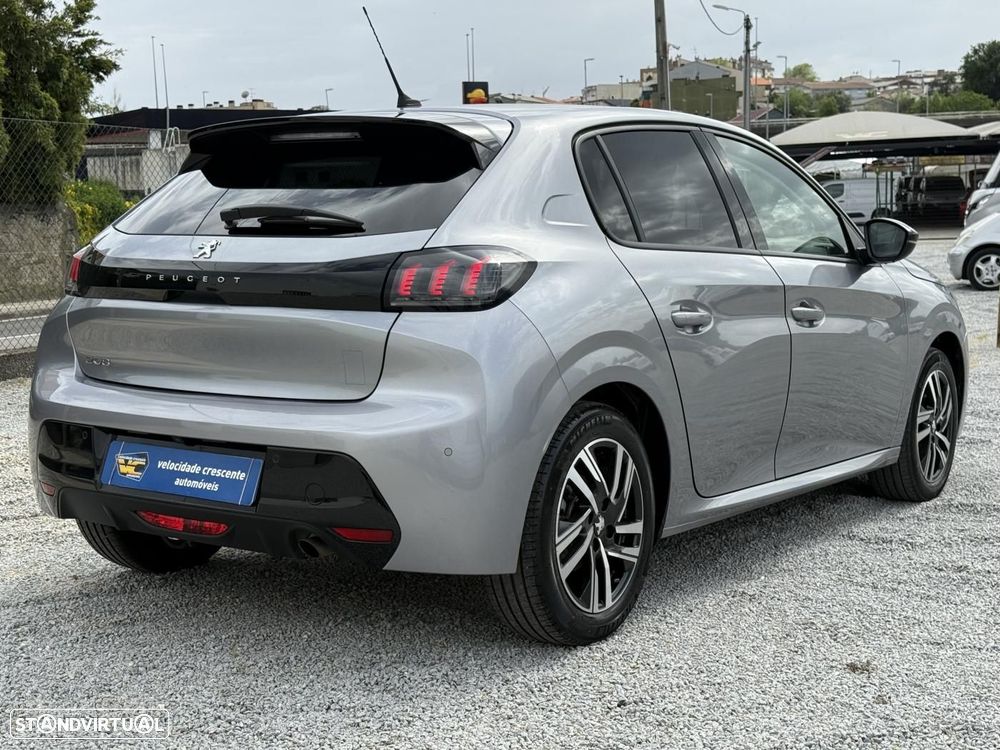 Peugeot 208 1.2 PureTech Allure - 11