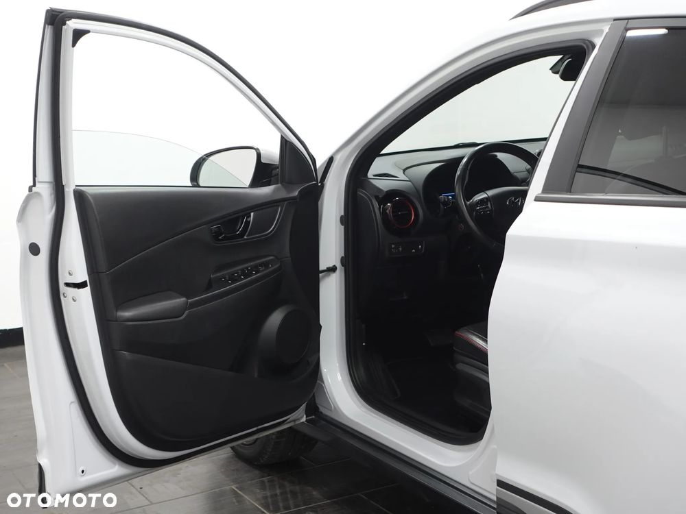 Hyundai Kona 1.6 CRDi DCT Premium - 16