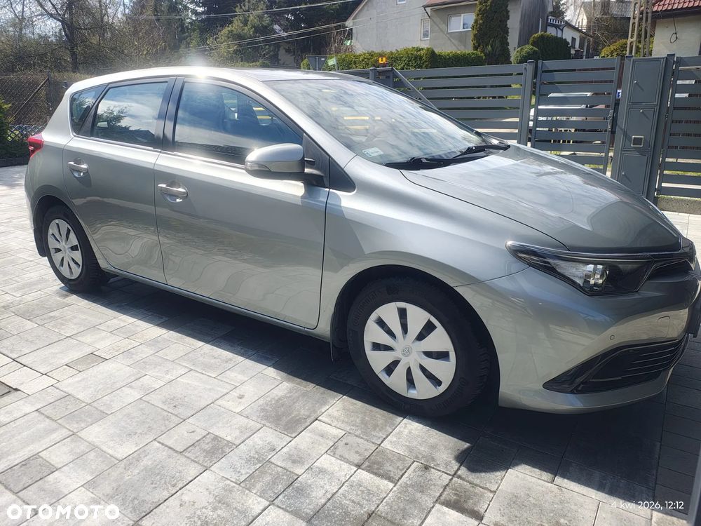 Toyota Auris 1.33 VVT-i Active - 2