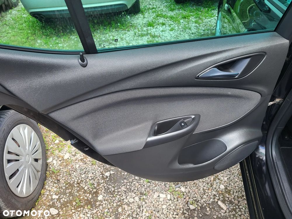 Opel Astra 1.4 Turbo Start/Stop Ultimate - 26