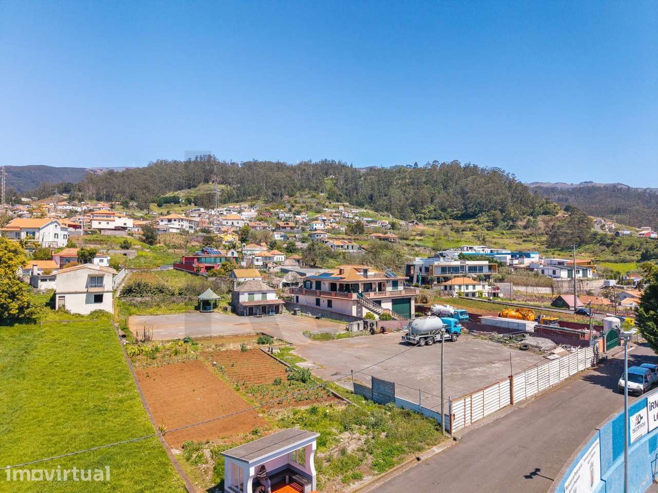 Prédio Misto na Tabua com 1.980m2 | Viver ou Investir - Grande imagem: 5/16
