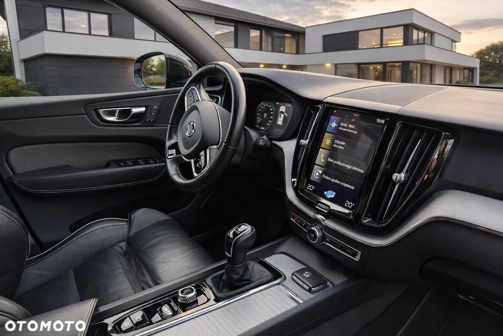 Volvo XC 60 D3 R-Design - 10