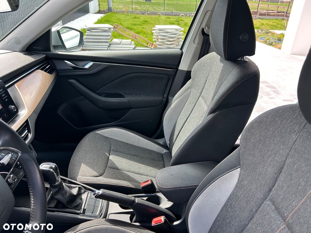 Skoda Kamiq 1.0 TSI Style DSG - 22