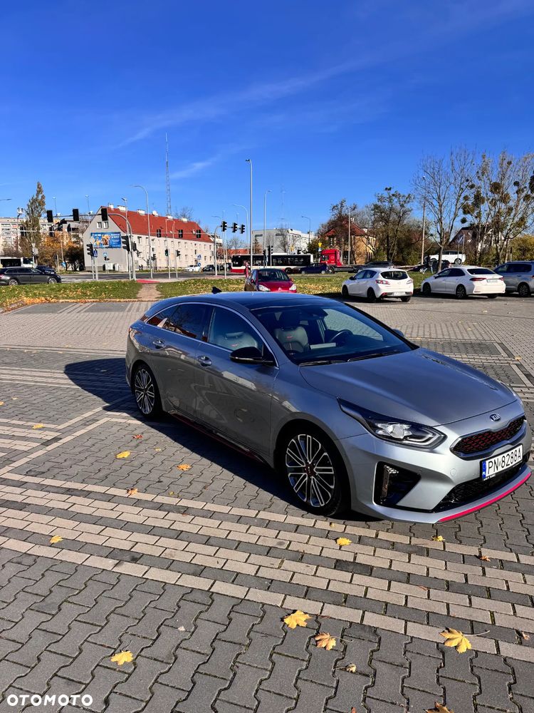 Kia ProCeed 1.6 T-GDI GT DCT - 2