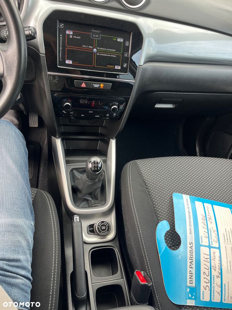Suzuki Vitara 1.6 Comfort 2WD - 9