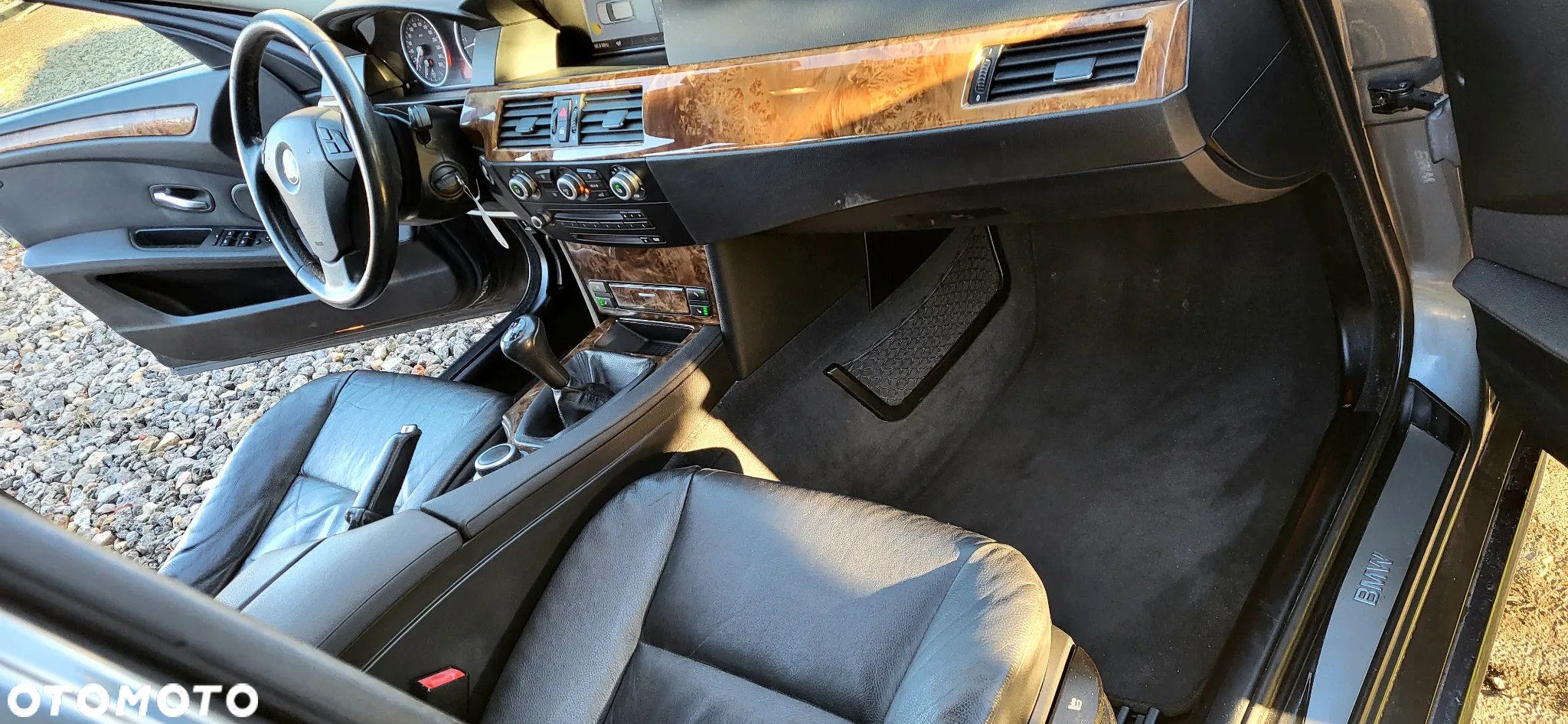 BMW Seria 5 525d - 6