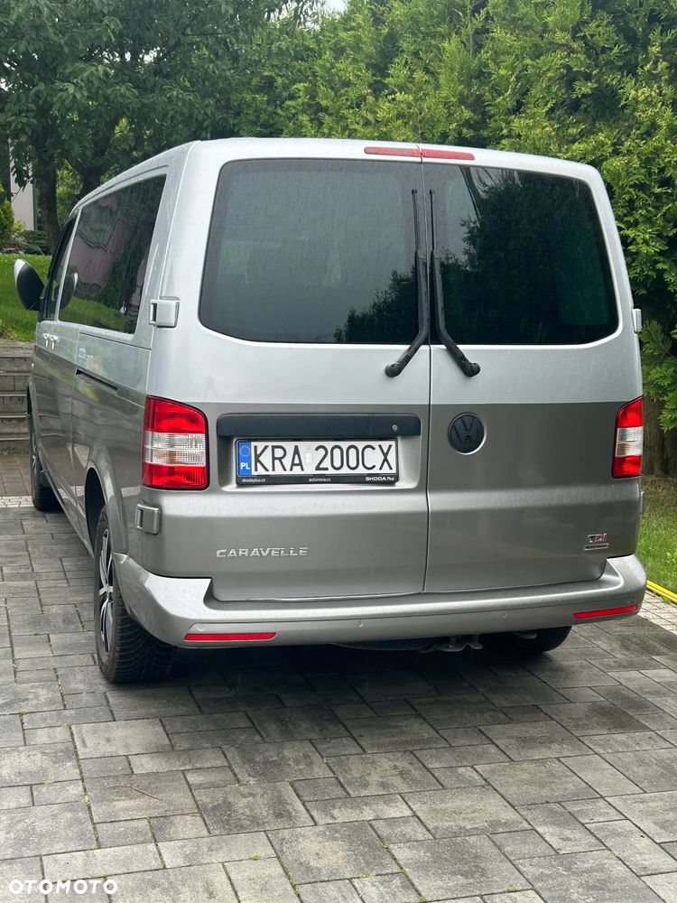 Volkswagen Caravelle - 3