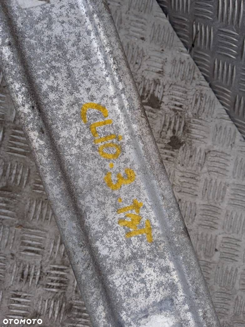 WZMOCNIENIE ZDERZAKA TYŁ RENAULT CLIO 3 - 2