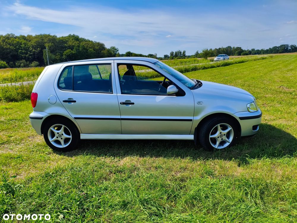 Volkswagen Polo - 5