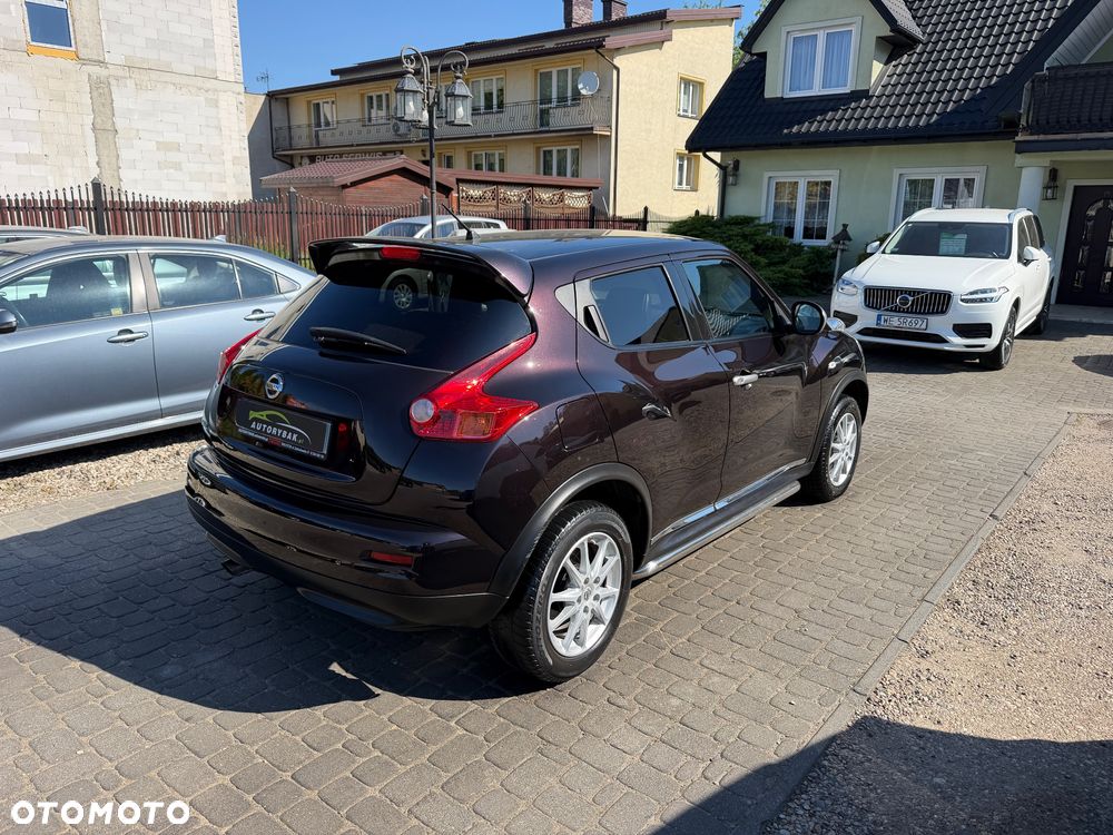 Nissan Juke 1.6 T Tekna 4x4 - 31