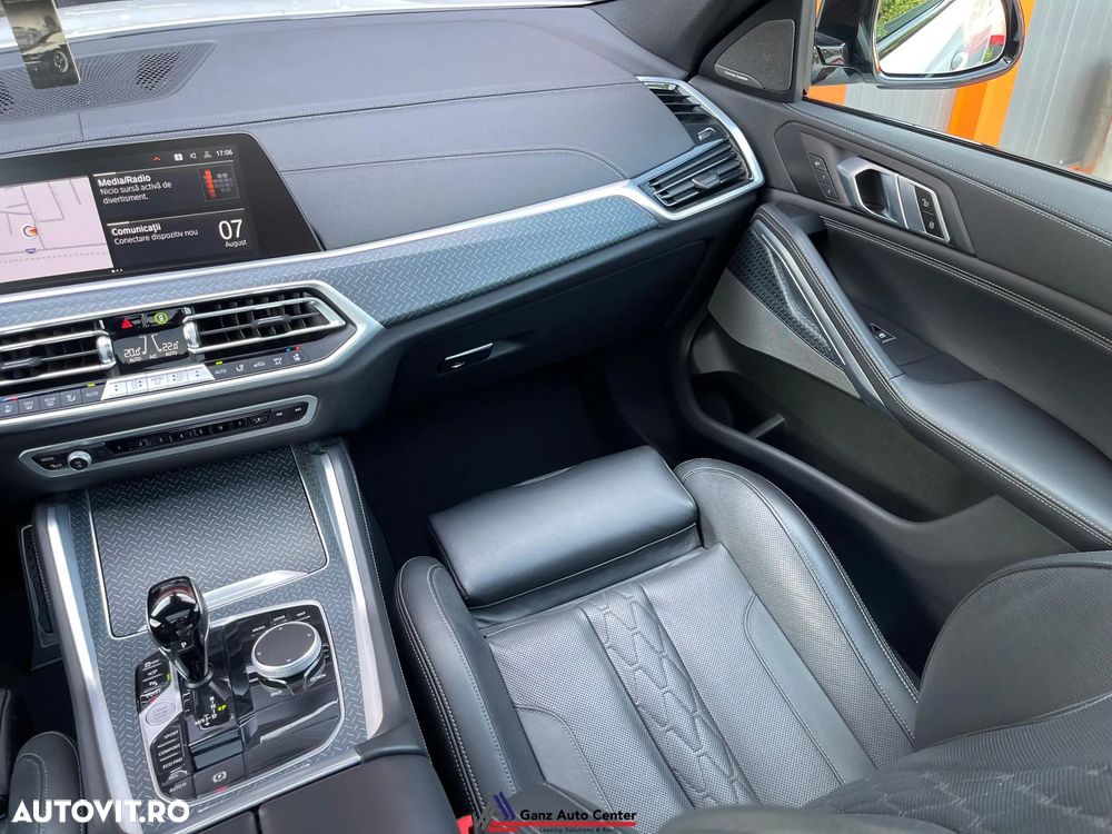 BMW X6 M M50i - 10