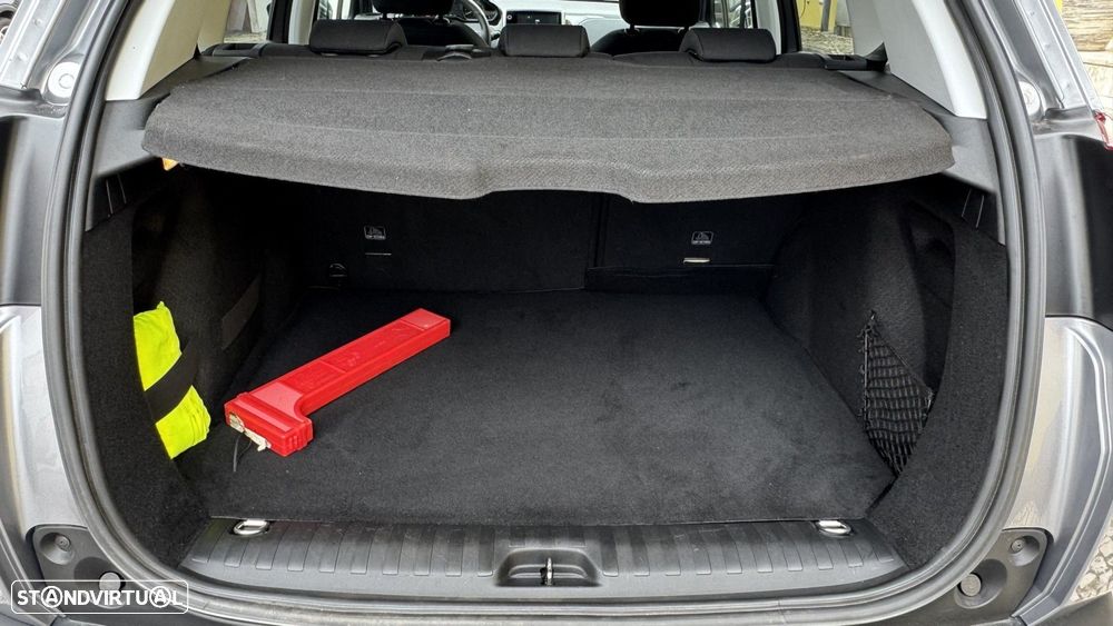 Peugeot 2008 1.2 PureTech Style - 18