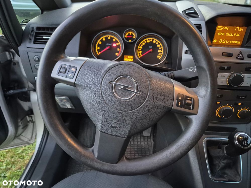 Opel Zafira 1.8 - 14