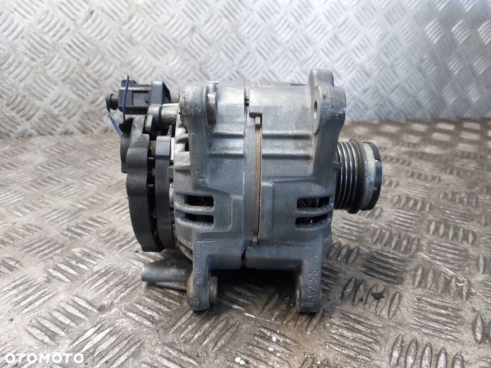 ALTERNATOR VOLKSWAGEN PASSAT B5 1.9 TDI 028903031 ID: 236990 - 3