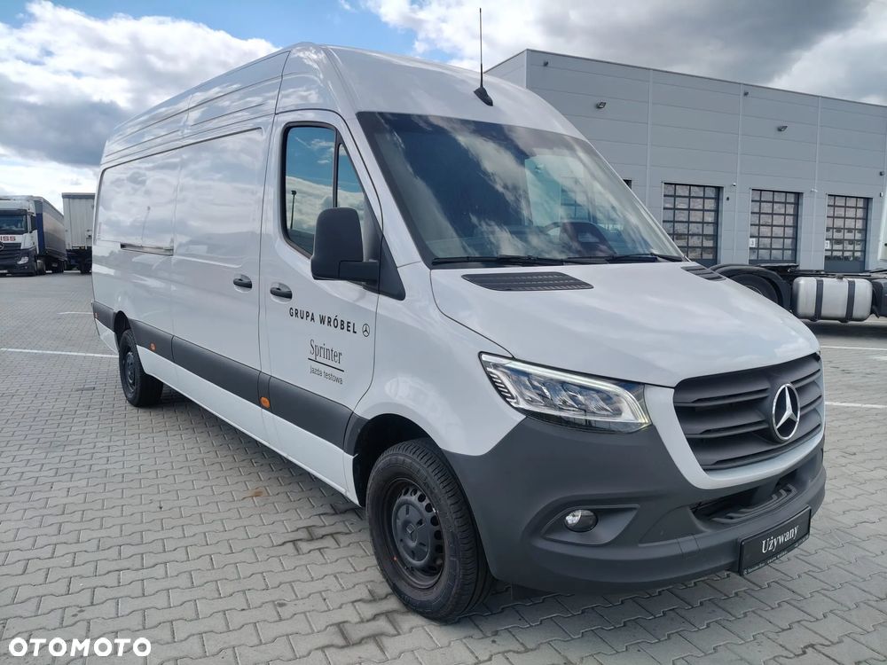 Mercedes-Benz Sprinter 317 - 1