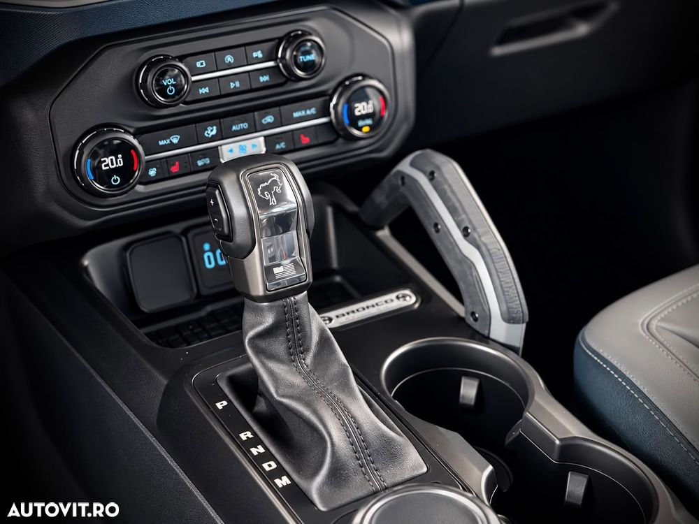 Ford Bronco 2.7 EcoBoost V6 Outer Banks - 26