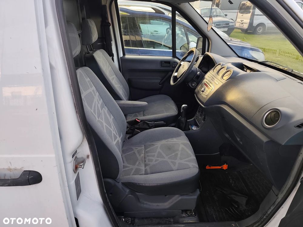 Ford Connect - 3