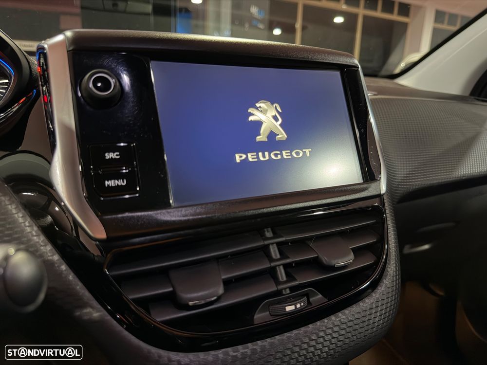 Peugeot 2008 1.6 BlueHDi Allure - 10