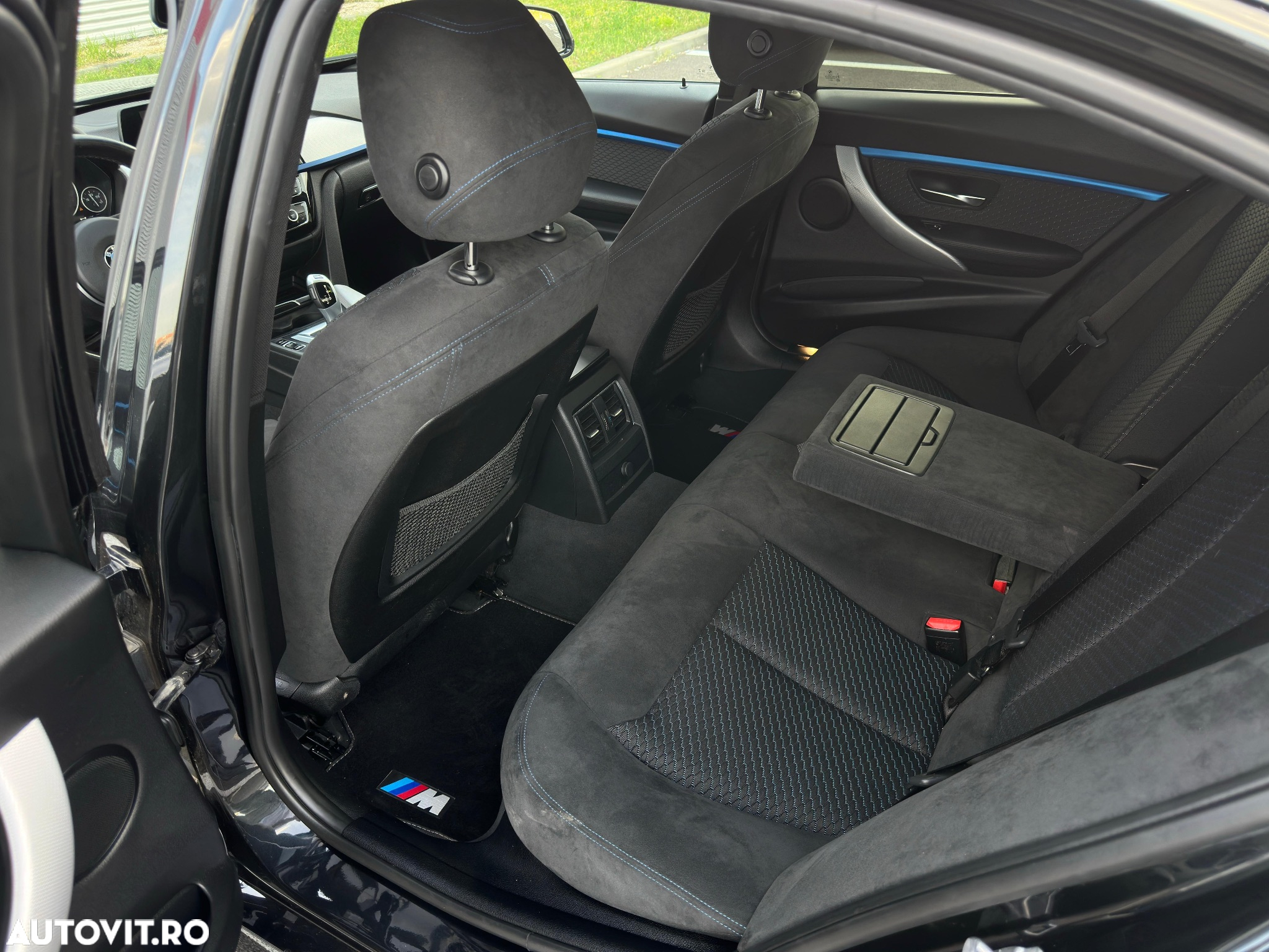 BMW Seria 3 330e iPerformance AT M Sport - 14