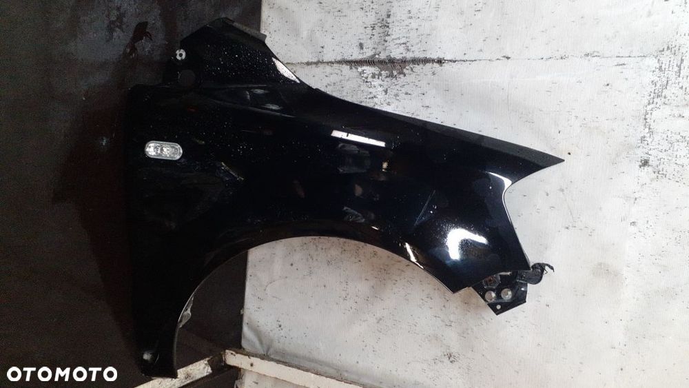 *  Błotnik PRAWY   VOLKSWAGEN VW FOX LI7F CZARNY - 4