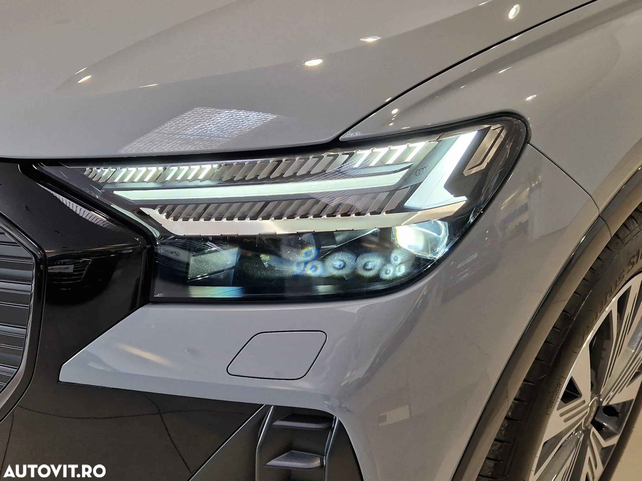 Audi Q4 e-tron 45 quattro - 7