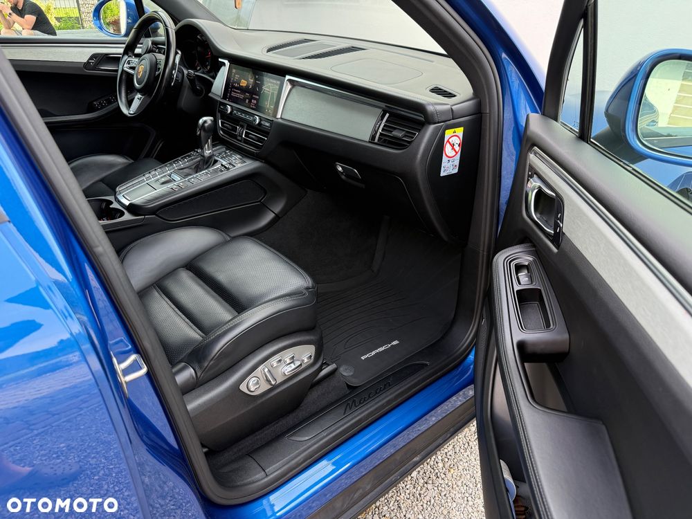 Porsche Macan - 29