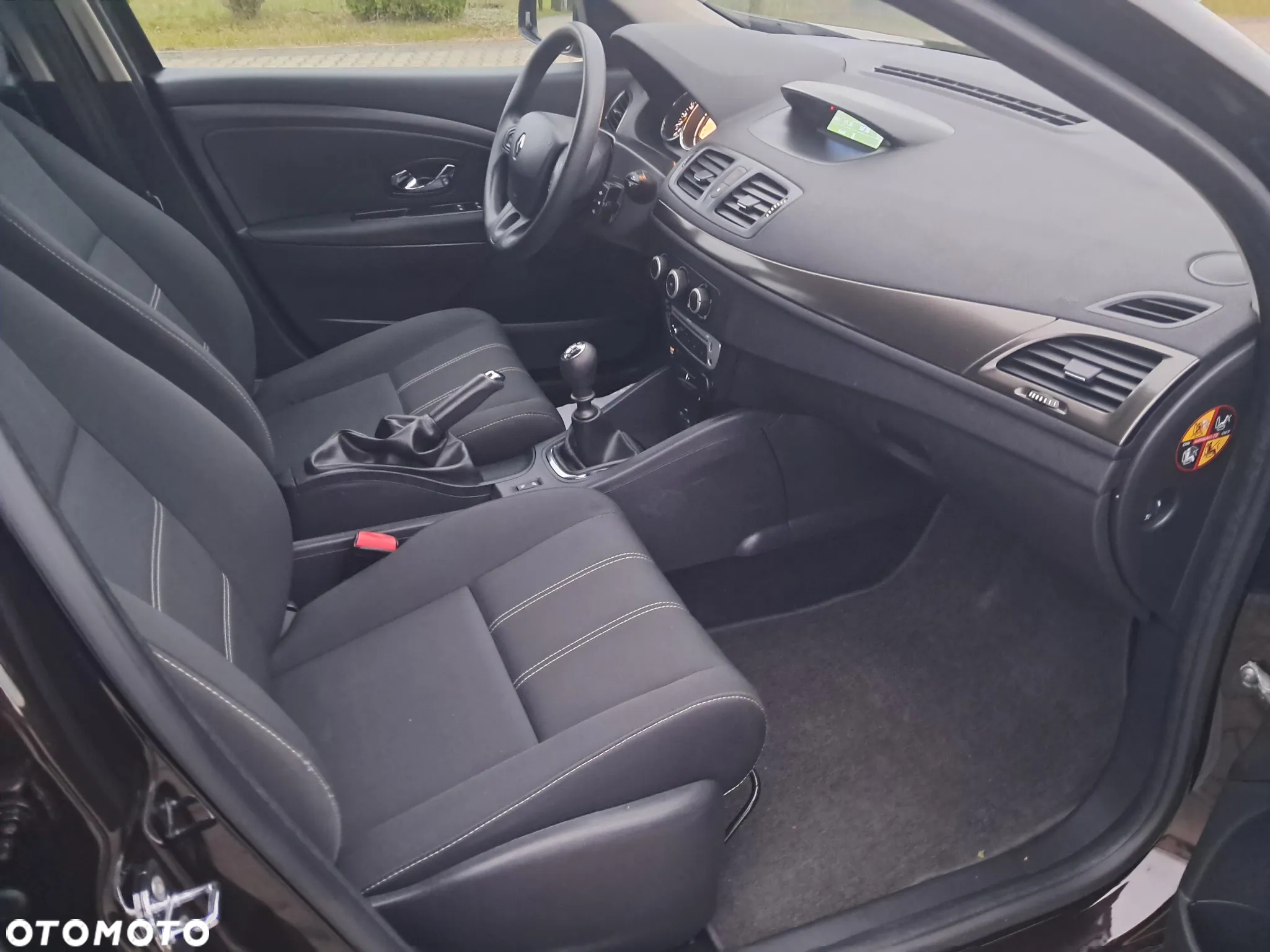 Renault Megane 1.6 16V 110 Paris - 17
