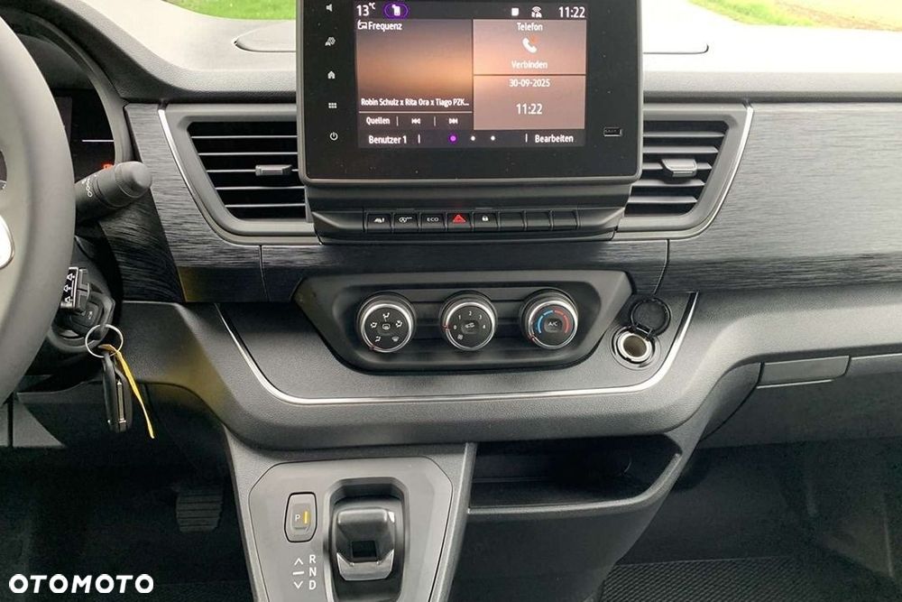 Renault Trafic L2H1 Extra Zabudowa Brygadowa AT9 2.0 170KM - 9